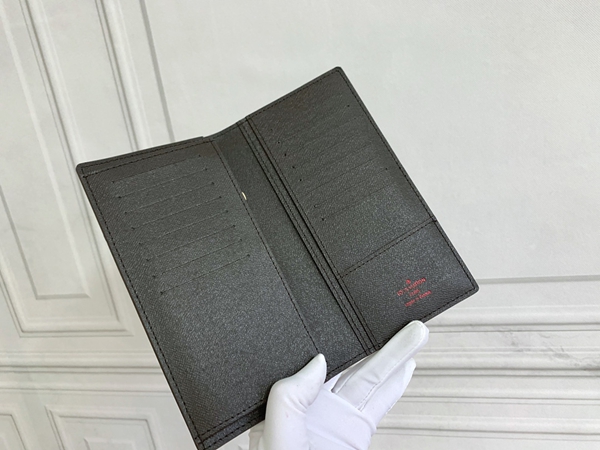 LVコピーウォレット内部構造